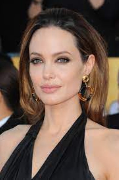 How to Contact Angelina Jolie: Phone Number, Fanmail Address, Email Id, Whatsapp, Mailing Address