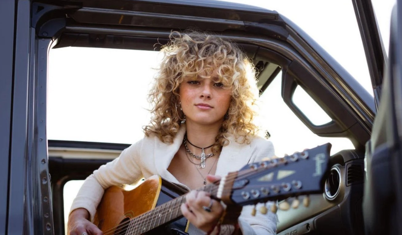 Emilie Kiser Fan Mail Address