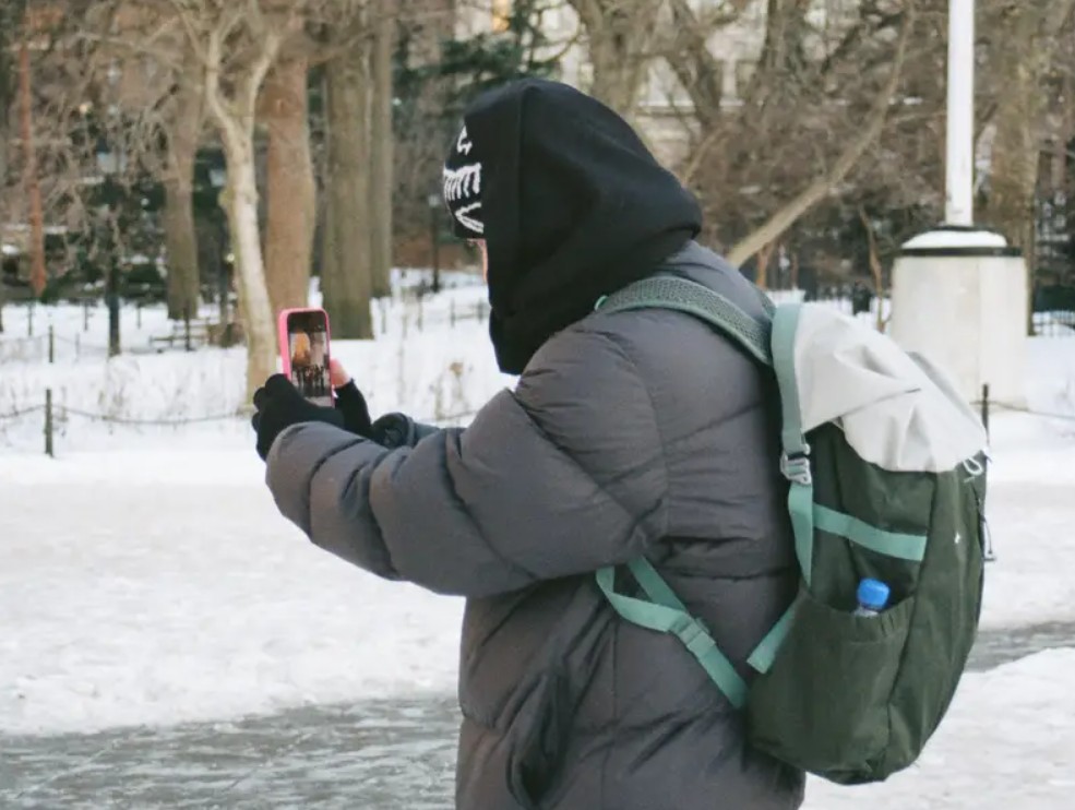 Rowan Winch Fan Mail Address